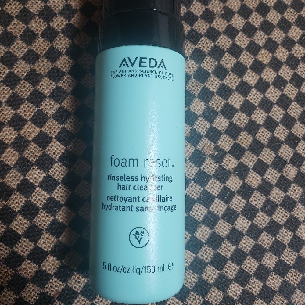 Aveda foam Reset